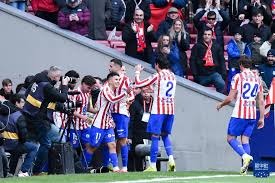 CBA常规赛：辽宁本钢主场胜北京控股